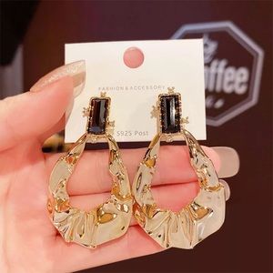 New 18k gold plated Earrings